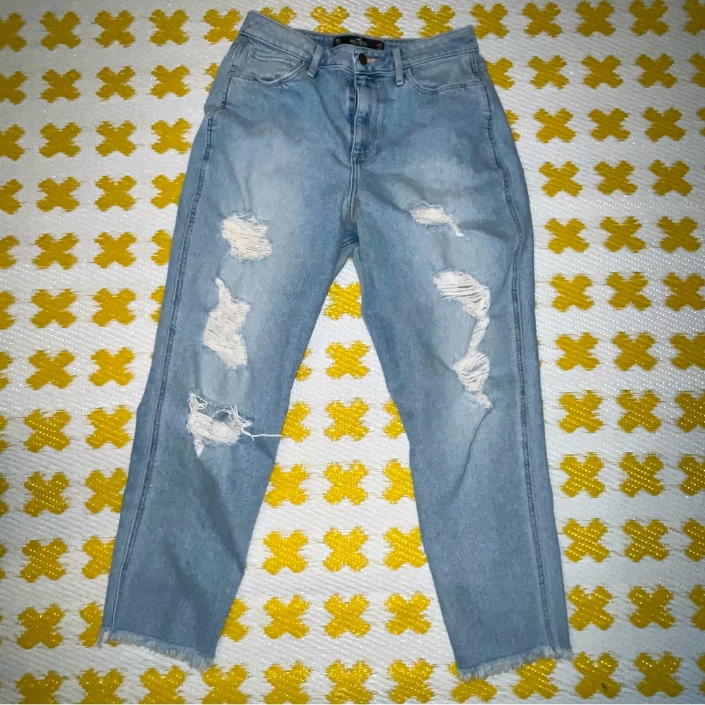 Hollister ultra high mom jeans size 9R